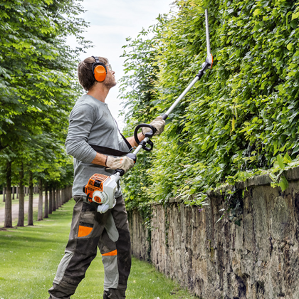 Long Reach Hedge Trimmers